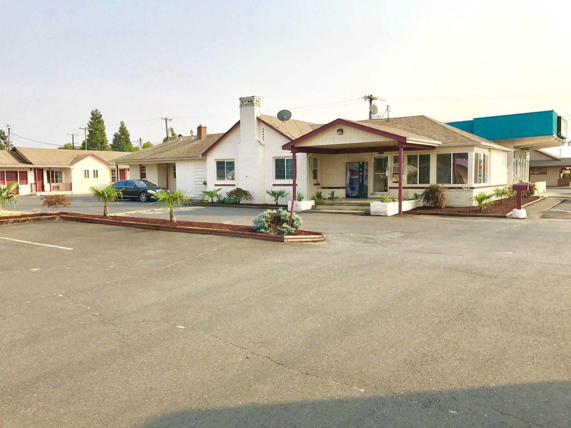 Travelers Inn Motel Salem Dış mekan fotoğraf